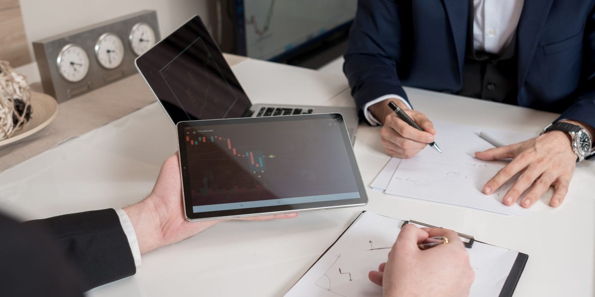 Investors analyze market data, seeking solid returns from Dubai's strong rental yields.