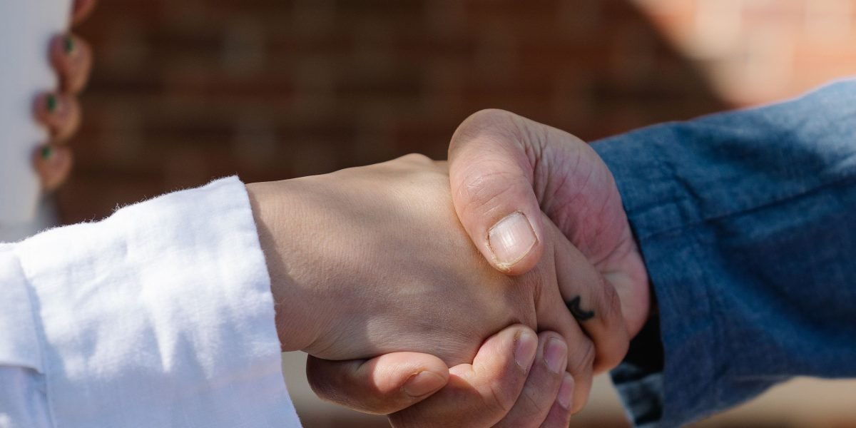 Networking is crucial in the Dubai real estate market for landing new job opportunities and building connections.