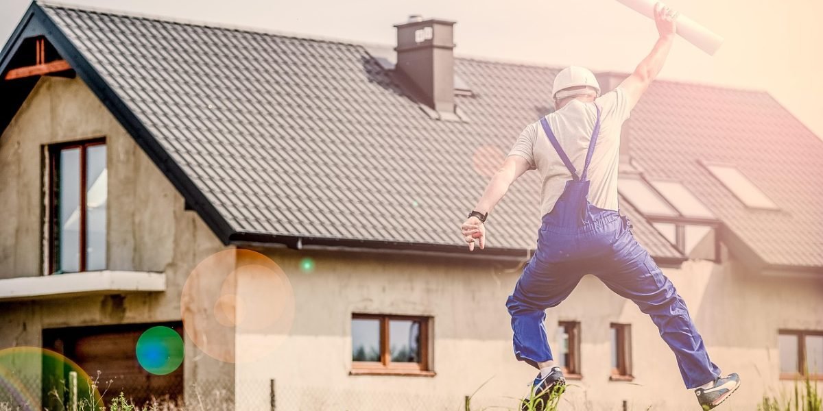 Celebrate reaching your financial goals with a successful Dubai Hills investment.